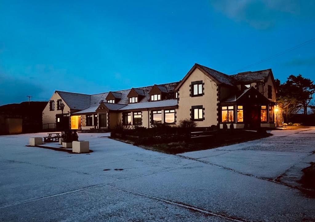 Doune Braes Hotel Breasclete Kültér fotó